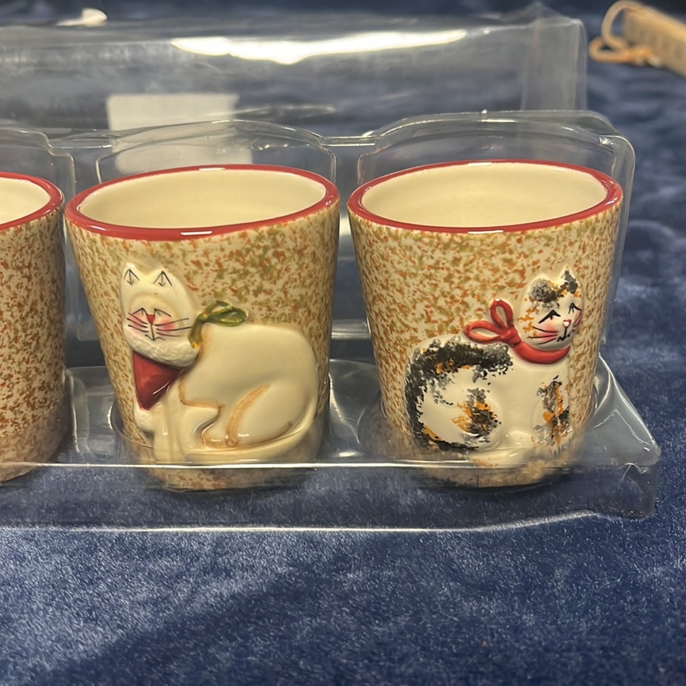 Vintage Christmas cat votive candle holders - Picture 4 of 4